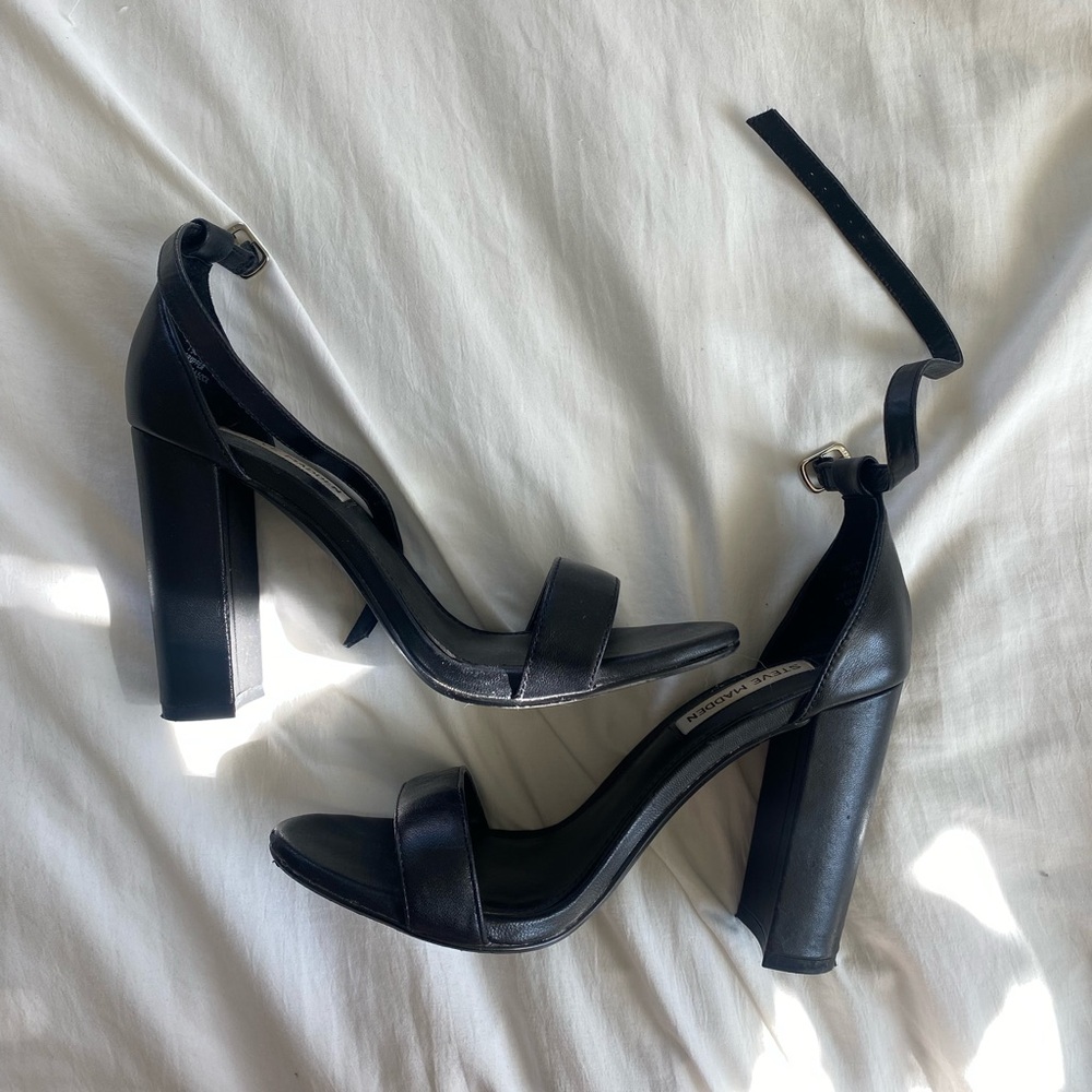 black Steve Madden heels